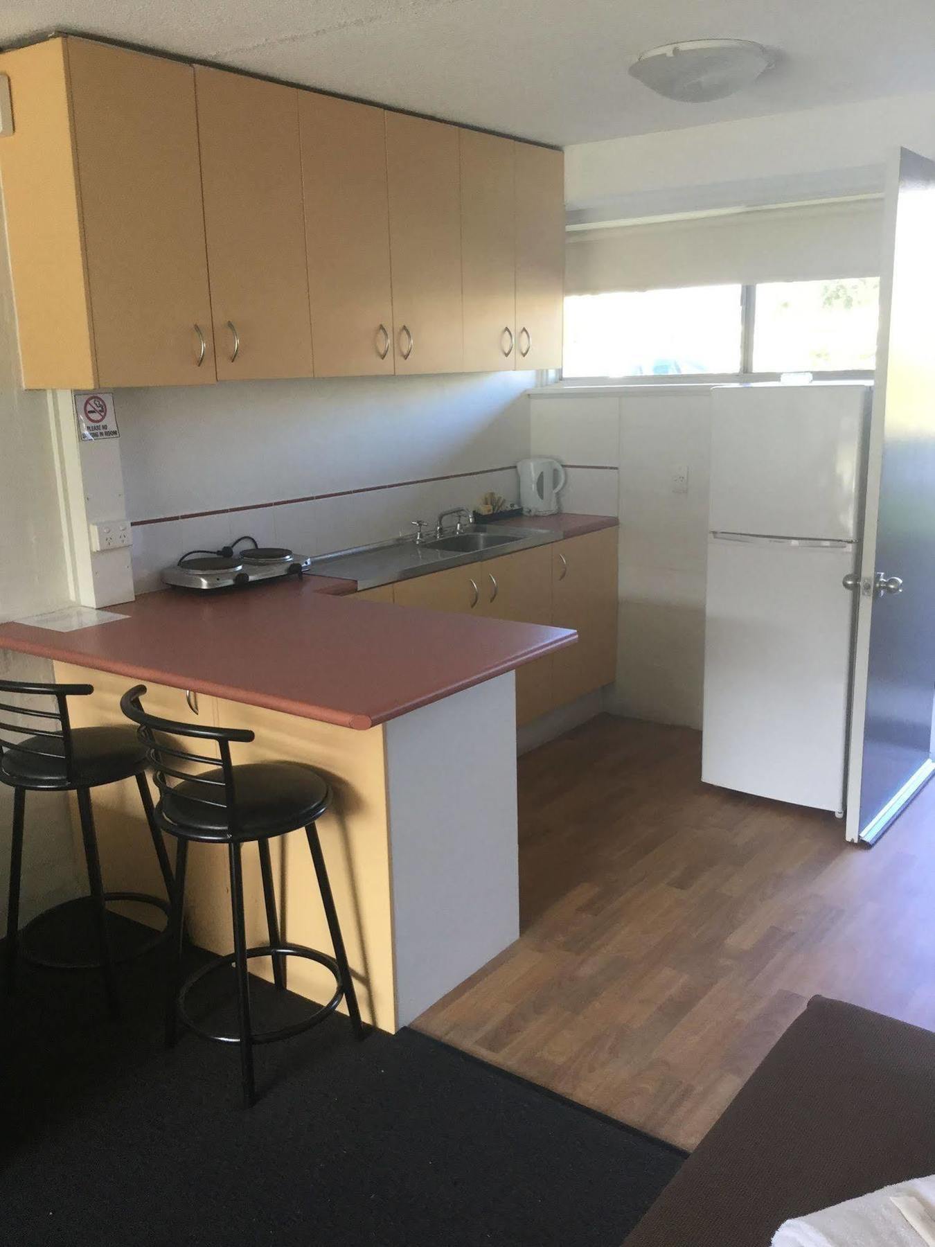 Bathurst Studio Apartments Экстерьер фото